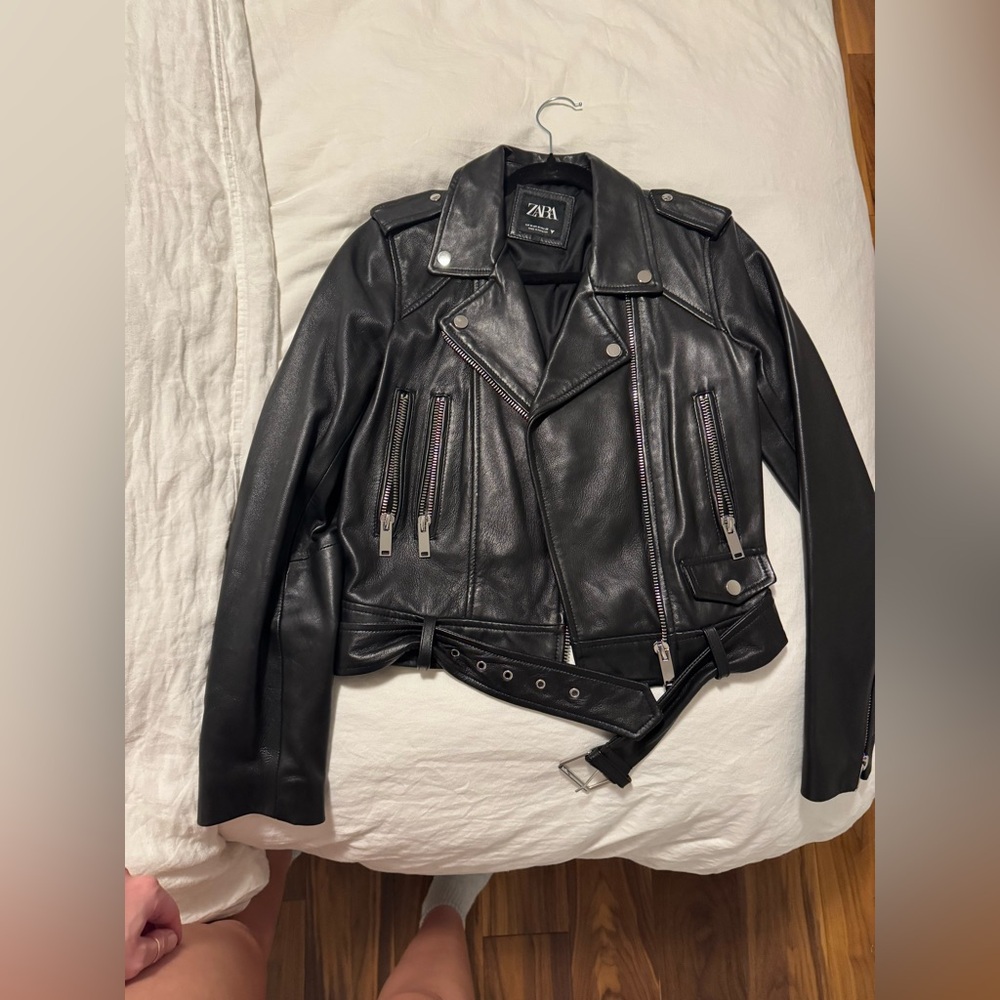 Zara Black Moto Biker Jacket buttery soft faux leather semi cropped M 6 8 10 - Picture 4 of 6
